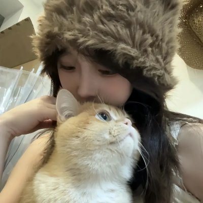 俏佳人
